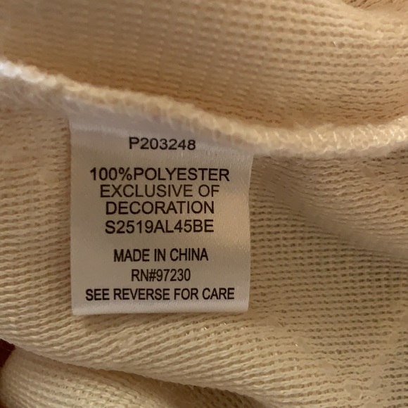 Almost Famous “Fur” Sweater in an Off White - Picture 8 of 9